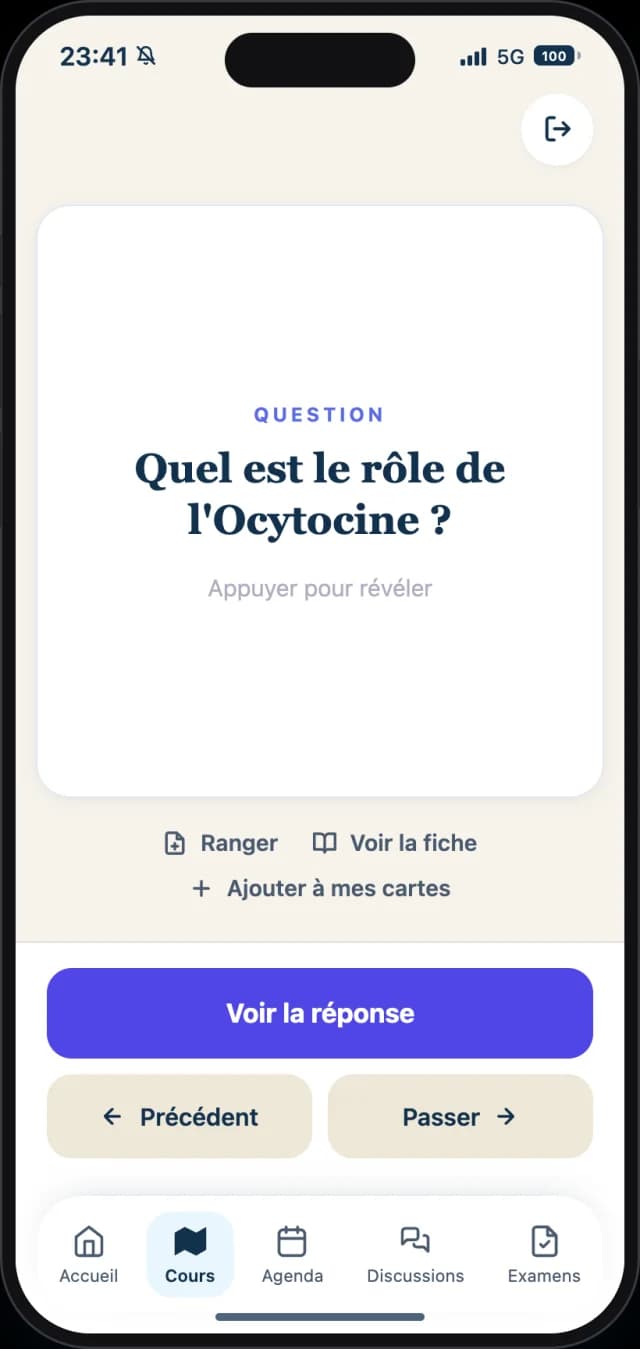 Flashcard côté question : la notion à retrouver, avec le bouton pour retourner la carte